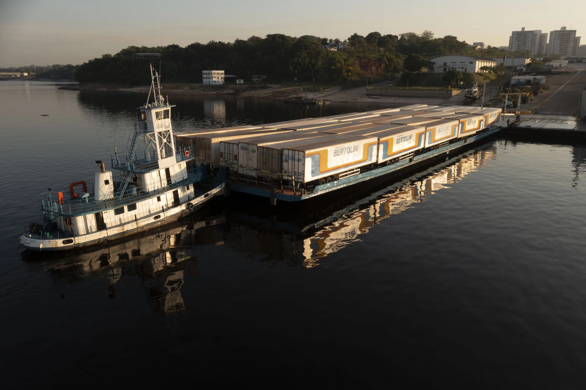 Fluvial de Veículos